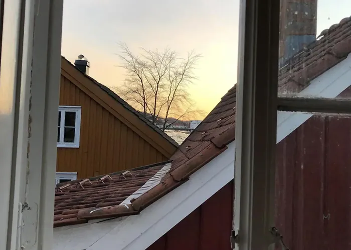 Idyllisk Sørlandshus I Sentrum - I Vannkanten Leilighet Arendal