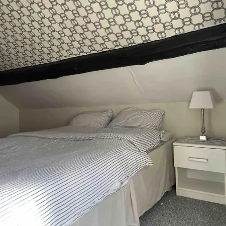 Idyllisk Sorlandshus I Arendal Sentrum - I Vannkanten Apartment Arendal
