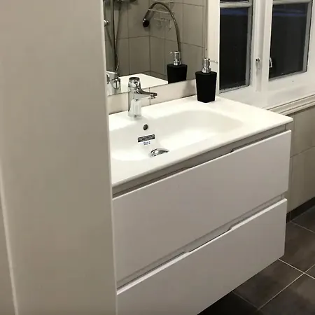 Idyllisk Sorlandshus I Arendal Sentrum - I Vannkanten Apartment Arendal