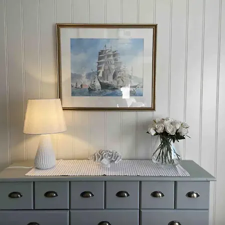 Apartment Idyllisk Sorlandshus I Arendal Sentrum - I Vannkanten Arendal