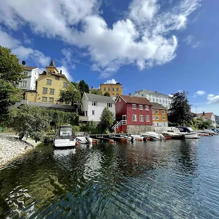 Apartment Idyllisk Sorlandshus I Arendal Sentrum - I Vannkanten *